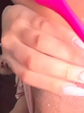 lynn9000 online show from March 5, 9:38 am