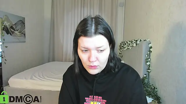 Michele Greenn online show from November 15, 3:26 am