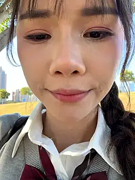 Snapshot of Adora188 chatting on November 22, 6:34 am Adora188 online show from November 22, 6:34 am