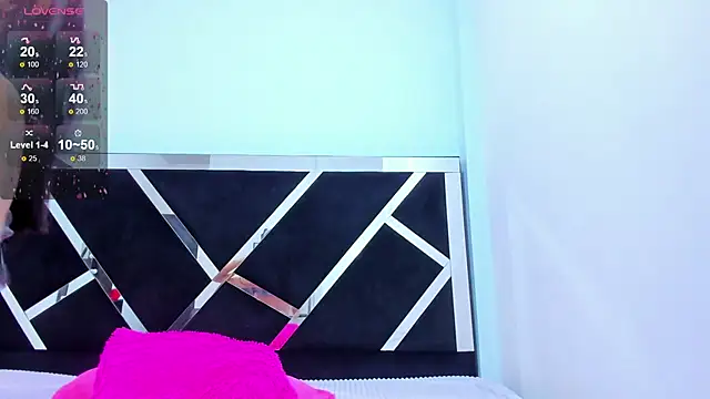 iisabella noa online show from December 15, 1:04 pm