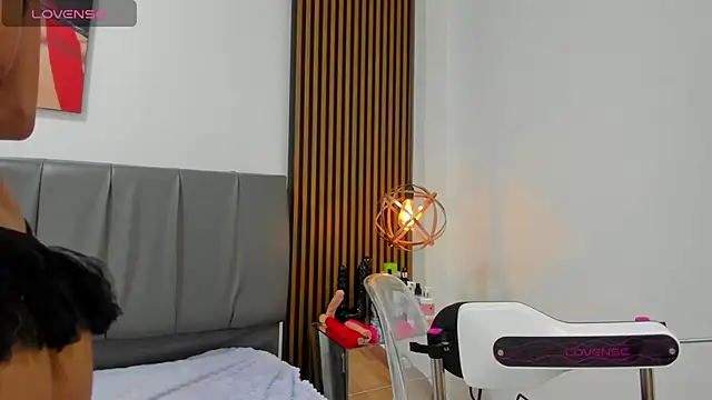 iisabella noa online show from July 29, 4:38 pm