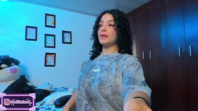 milita houston online show from October 6, 1:03 am