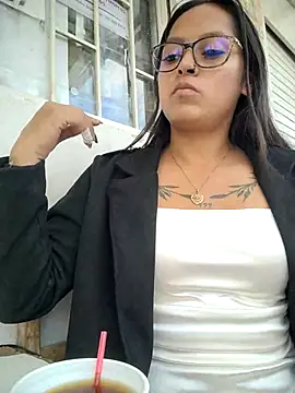 LunaHot 777 online show from October 4, 8:29 pm