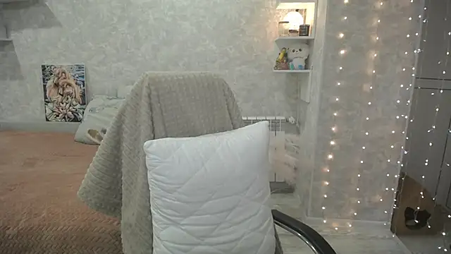 Snapshot of NickyAdamidi chatting on October 19, 3:12 pm NickyAdamidi online show from October 19, 3:12 pm