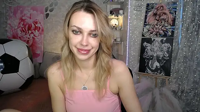 NickyAdamidi online show from July 11, 4:21 pm