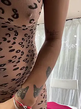 MystiqueXXX online show from December 22, 1:08 pm