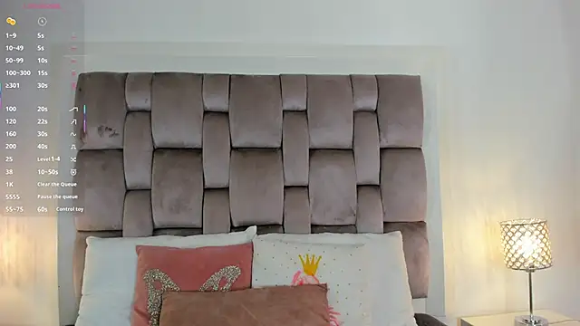 HarleyQueen666 online show from October 23, 10:47 am