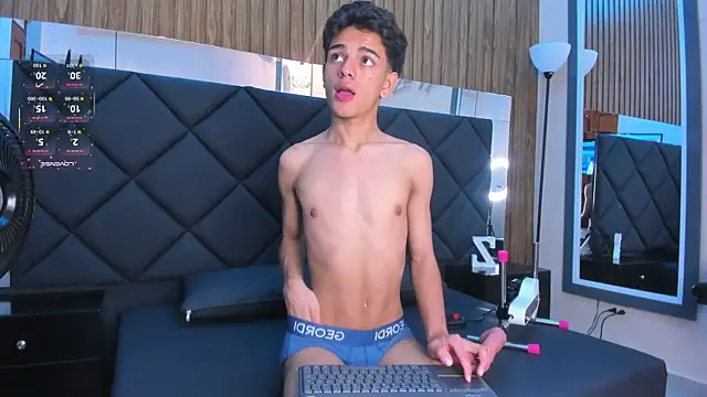 owen  johnson online show from September 13, 12:16 pm