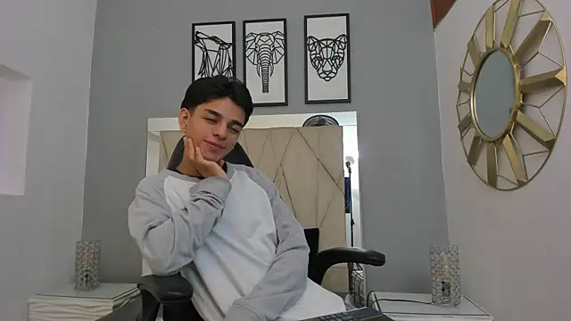 owen  johnson online show from September 18, 11:23 am