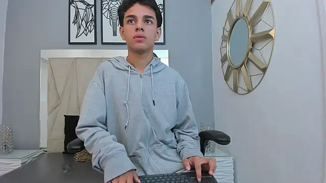 owen  johnson online show from September 19, 11:55 am