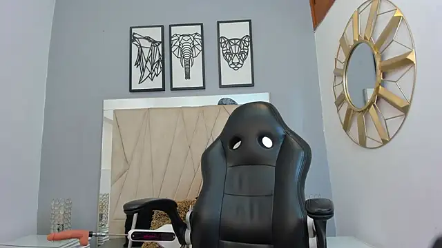 owen  johnson online show from October 21, 12:28 pm