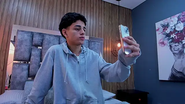 owen  johnson online show from November 19, 11:54 am