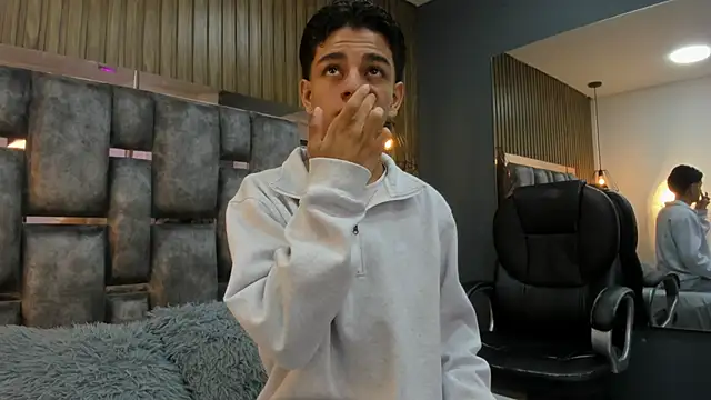 owen  johnson online show from February 25, 12:15 pm