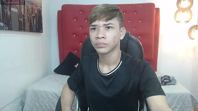 Snapshot of nathanclay chatting on November 14, 4:00 am nathanclay online show from November 14, 4:00 am