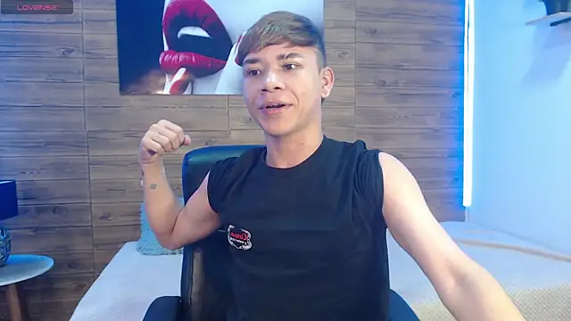 nathanclay online show from February 20, 3:58 am