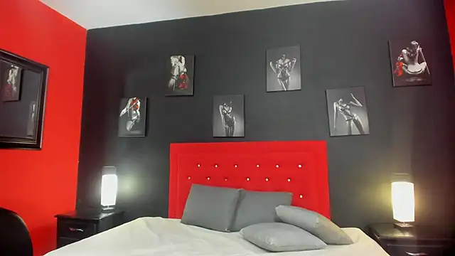 lilyth adam online show from February 26, 7:57 pm