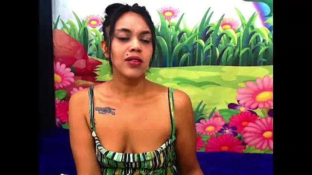 indiandesire4u69 online show from October 25, 8:58 pm