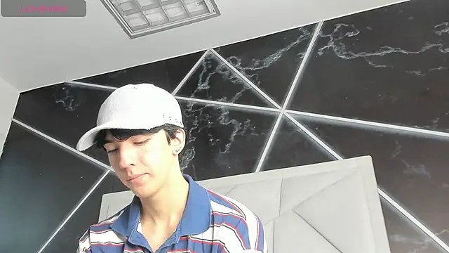 Snapshot of AerumChae chatting on June 24, 2:49 pm AerumChae online show from June 24, 2:49 pm