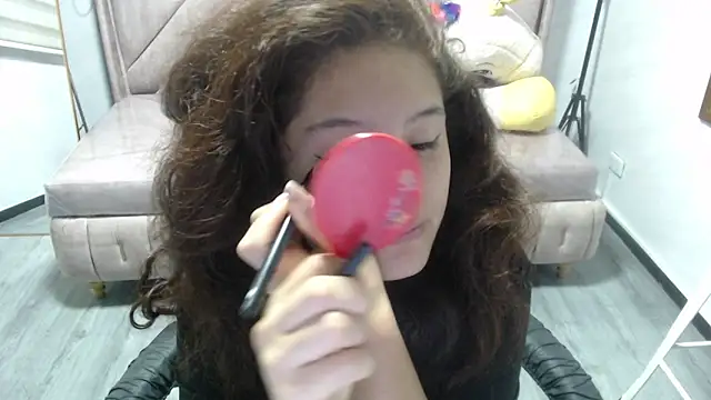 Velvet Moon V online show from November 19, 1:11 pm