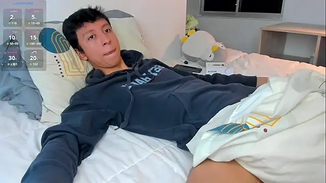 philip twinkk online show from December 14, 4:07 am