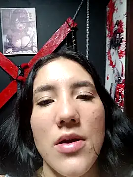 bellaseduzione online show from September 25, 7:17 pm