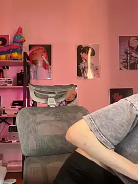 madi snow online show from March 7, 5:37 am