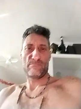 Snapshot of Carlitoswaycb chatting on December 16, 3:55 am Carlitoswaycb online show from December 16, 3:55 am