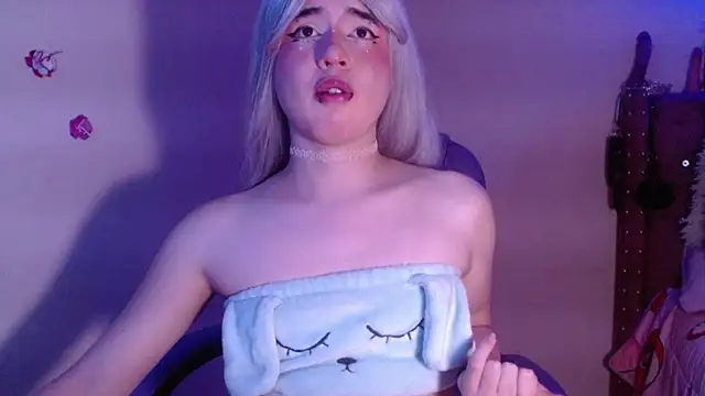 Snapshot of SaKuryTa_9 chatting on September 17, 3:03 pm SaKuryTa 9 online show from September 17, 3:03 pm