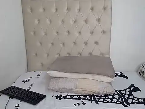 Snapshot of Lolly_Ramochele chatting on September 13, 3:28 am Lolly Ramochele online show from September 13, 3:28 am