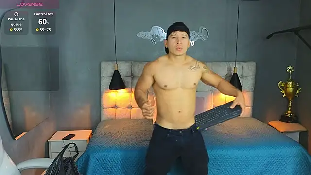 Horny nick18 online show from September 11, 12:27 pm