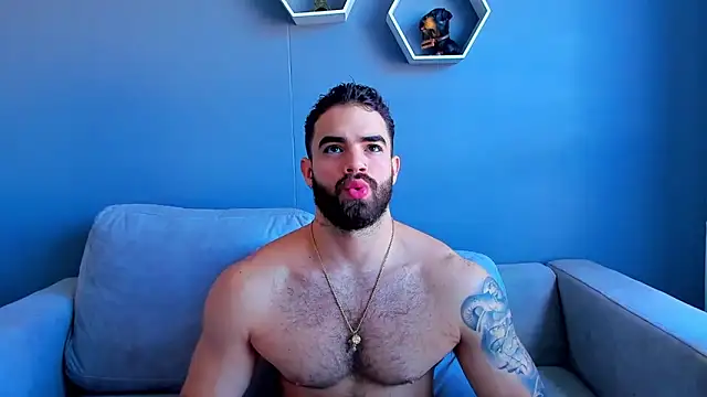 Paul Phoenix online show from September 10, 8:09 pm