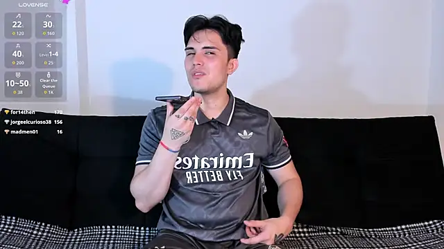 Snapshot of jasonxd9898 chatting on September 28, 1:11 am jasonxd9898 online show from September 28, 1:11 am