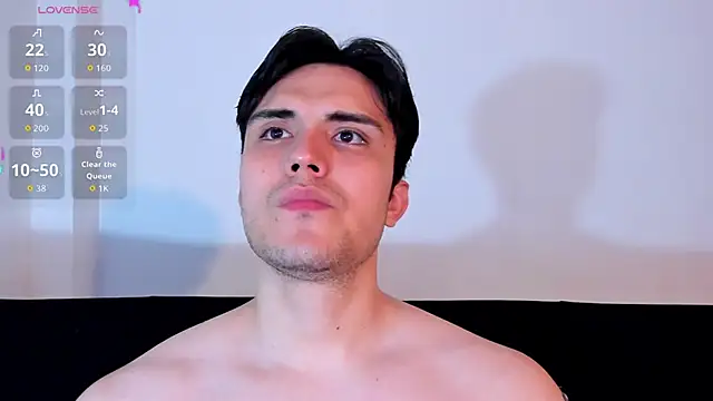 Snapshot of jasonxd9898 chatting on October 31, 1:06 am jasonxd9898 online show from October 31, 1:06 am