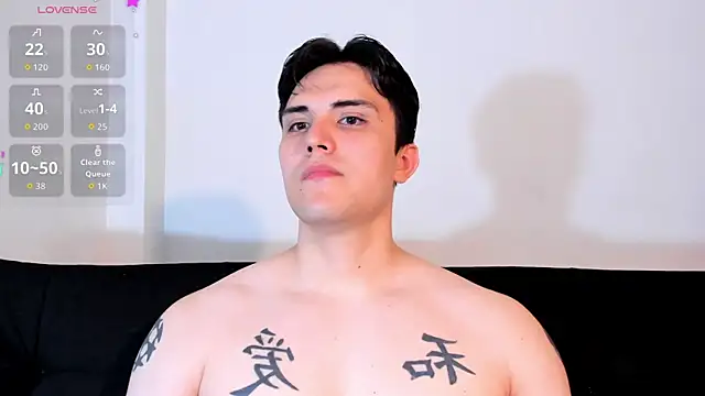 Snapshot of jasonxd9898 chatting on December 14, 1:11 am jasonxd9898 online show from December 14, 1:11 am