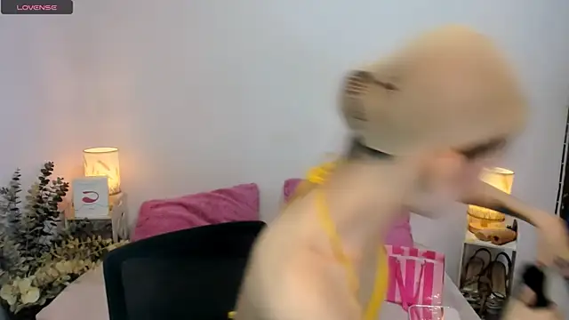 tsmokemachine online show from October 30, 5:46 pm