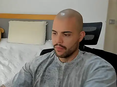 PandacX online show from March 9, 10:25 pm