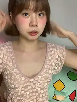 zhaomosheng125216 online show from May 6, 4:12 pm