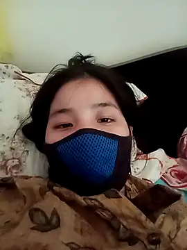 Snapshot of babyjunee12 chatting on February 1, 6:34 am babyjunee12 online show from February 1, 6:34 am