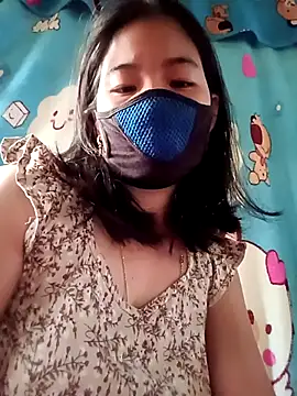 Snapshot of babyjunee12 chatting on February 23, 2:09 am babyjunee12 online show from February 23, 2:09 am