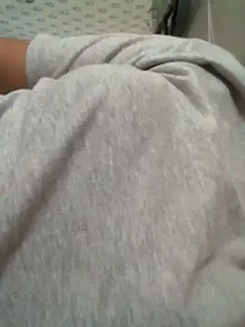 Snapshot of babyjunee12 chatting on April 12, 4:56 pm babyjunee12 online show from April 12, 4:56 pm