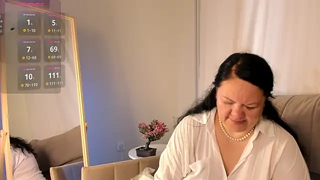 sandra jackson online show from June 17, 2:58 am