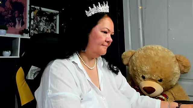 Snapshot of sandra_jackson chatting on June 26, 3:00 am sandra jackson online show from June 26, 3:00 am