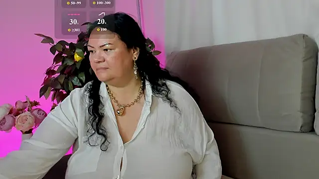 Snapshot of sandra_jackson chatting on July 15, 1:44 am sandra jackson online show from July 15, 1:44 am