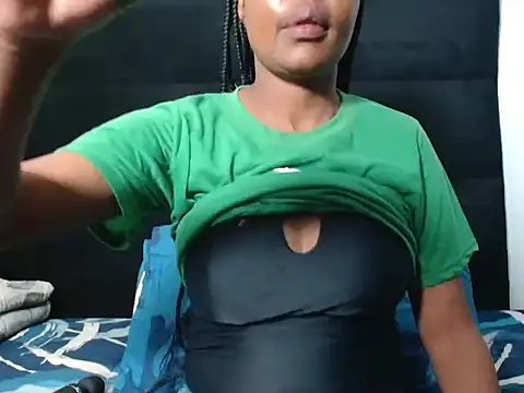 Snapshot of CreamySexyPussy chatting on October 1, 3:40 pm CreamySexyPussy online show from October 1, 3:40 pm