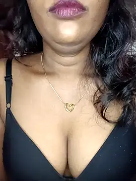 Snapshot of Tamil_kavinila chatting on November 13, 4:55 am Tamil kavinila online show from November 13, 4:55 am