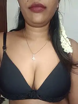 Snapshot of Tamil_kavinila chatting on June 3, 4:45 pm Tamil kavinila online show from June 3, 4:45 pm