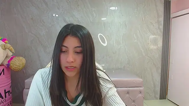 Snapshot of Zoe_Blaze_A chatting on October 9, 12:52 am Zoe Blaze A online show from October 9, 12:52 am