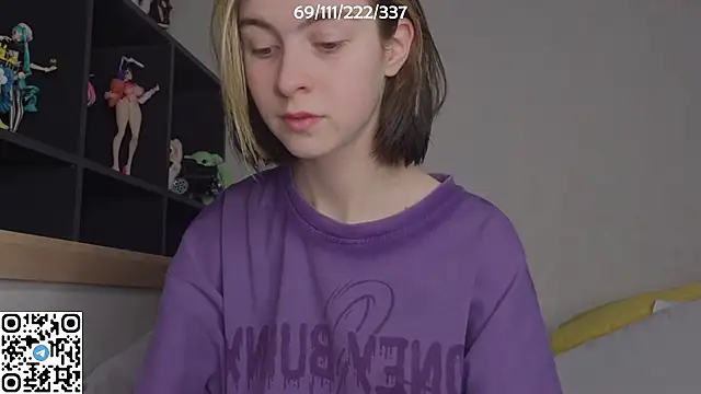 Snapshot of bertamimi chatting on October 30, 6:30 pm bertamimi online show from October 30, 6:30 pm