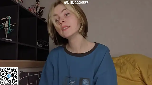 Snapshot of bertamimi chatting on December 1, 6:13 pm bertamimi online show from December 1, 6:13 pm