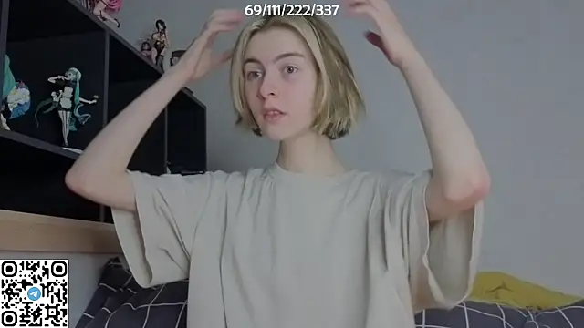 Snapshot of bertamimi chatting on December 3, 6:39 pm bertamimi online show from December 3, 6:39 pm